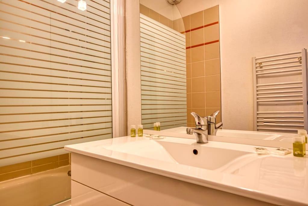Cottage Charme Et Champetre 6P โอแบร์วีลล์ ภายนอก รูปภาพ